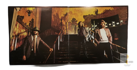 Bee Gees - Living Eyes Bee Gees - Living Eyes