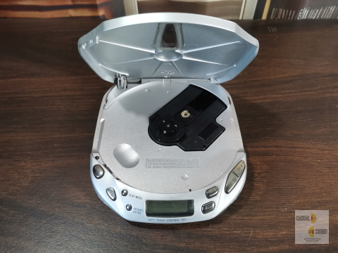 Discman Sony D-E441 Discman Sony D-E441