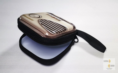 Etui na słuchawki - radio vintage Etui na słuchawki - radio vintage
