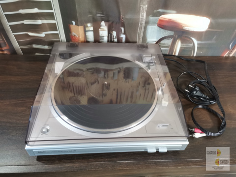 Gramofon Denon DP-29F, full automat Gramofon Denon DP-29F, full automat