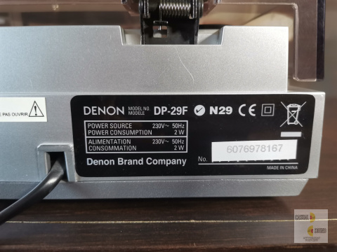 Gramofon Denon DP-29F, full automat Gramofon Denon DP-29F, full automat