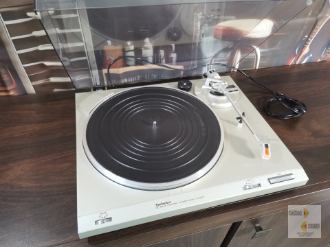 Gramofon Technics SL-B210, full automat, Made in Japan Gramofon Technics SL-B210, full automat, Made in Japan