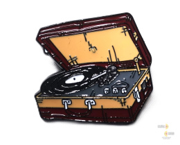 Pin, przypinka - gramofon walizka