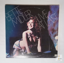 Bette Midler - Live at last