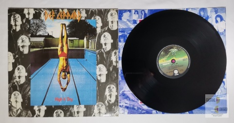 Def Leppard - High 'N' Dry