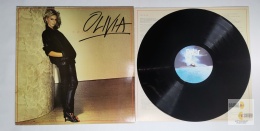 Olivia Newton-John - Totally hot